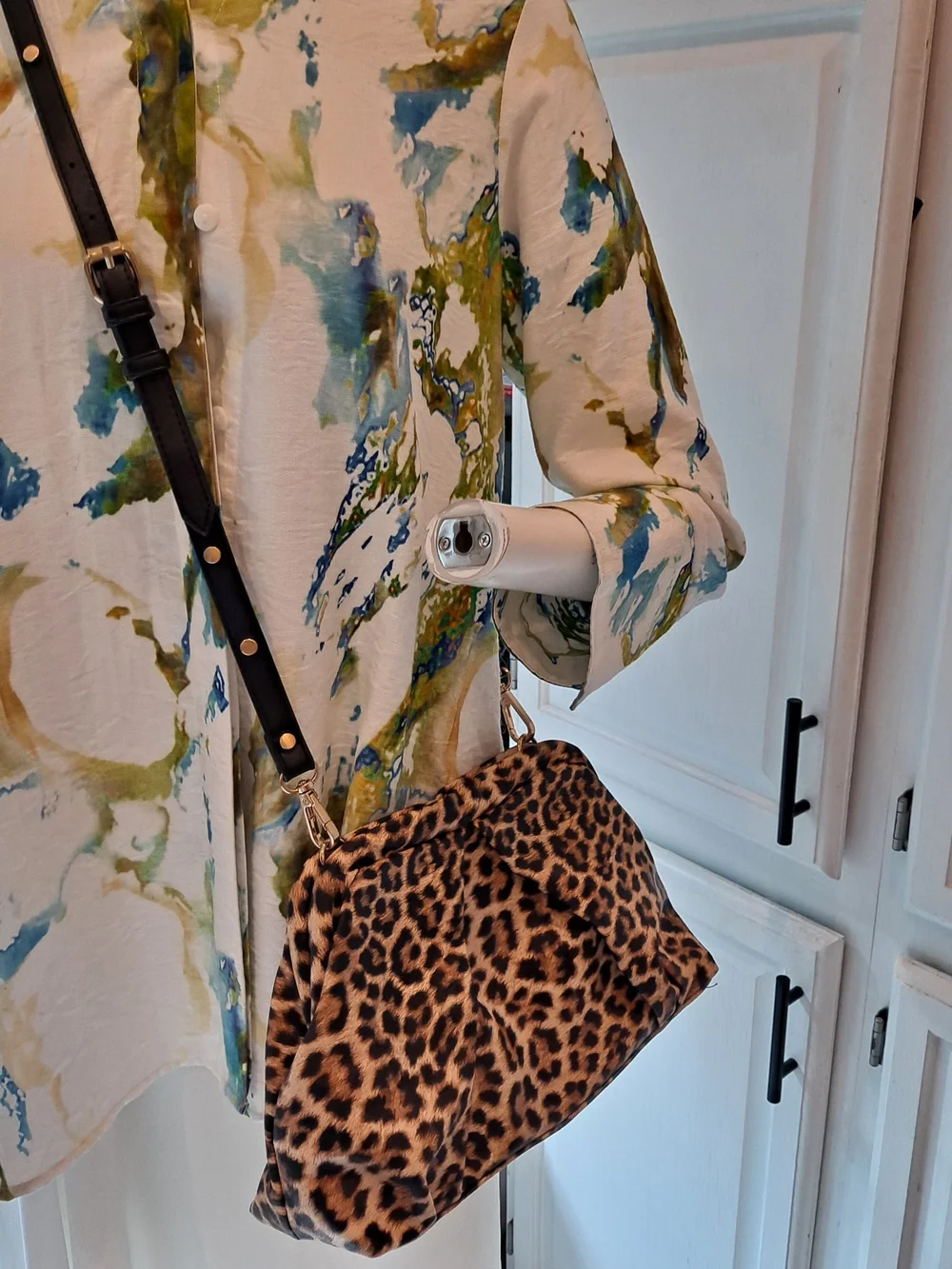 WILD Leopard Textured PU Print Shoulder Clutch Bag Black & Brown Lightweight